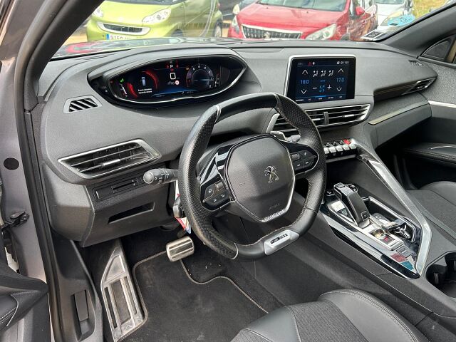 PEUGEOT 5008 GT LINE 1.2 E-THP AUTO SPANISH LHD IN SPAIN 89K 7 SEATS SUPER 2019
